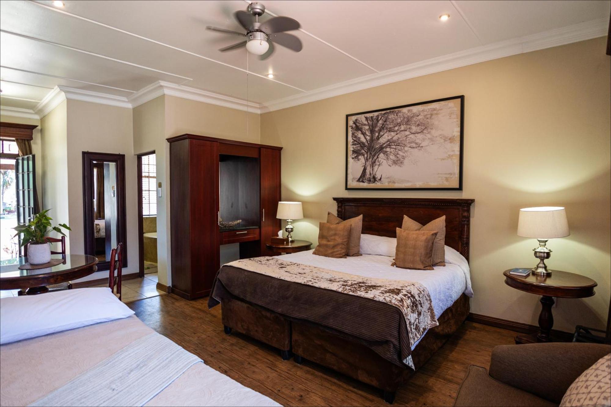 Scott'S Manor Guesthouse Function And Conference Venue Lichtenburg Екстер'єр фото